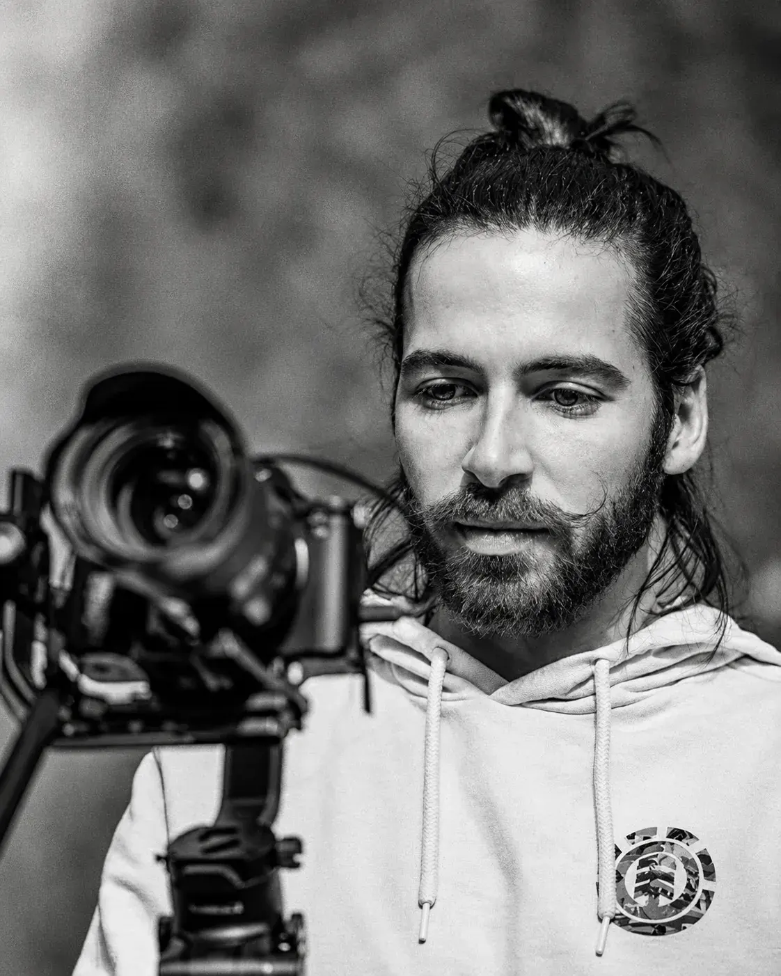 Portrait de Robin Miché en noir et blanc